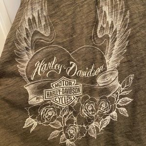 Harley Davidson, women’s shirt, XL. Olive green with white graphic.
